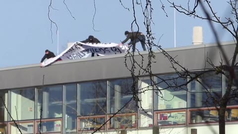 Schwerverbrechen Identitäre am Richard-Wossidlo-Gymnasiums gefilmt