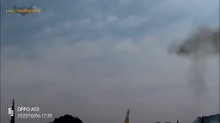 Russian SU-35s fighter jets circle around Kiev