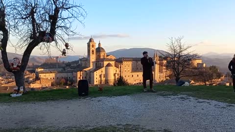 Studenti contro il Green Pass: diamo voce alla verità - Luigi Gallo