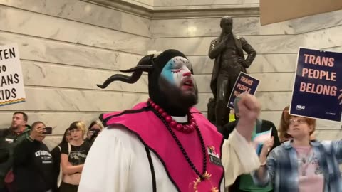 Trans protesters scream and chant after storming Kentucky Capitol…
