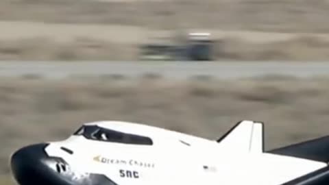 Dream Chaser Spacecraft - Successful Gliding and Landing Test