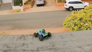 A Creative RC Car Track