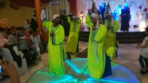 Egyptian Groom Surprise Bride With Terrific Wedding Show ,