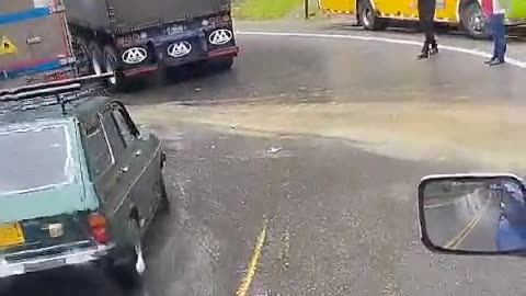Accidente de tránsito en la vía Bucaramanga - Pamplona