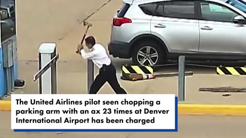 SMITE PLAN: United Airlines Pilot LOSES IT, Attacks Parking Gate Arm With Axe [WATCH]