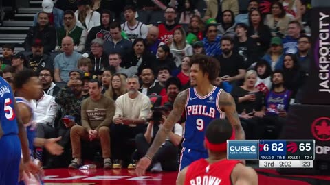 NBA - Kelly Oubre Jr. ERODES 6 TRIPLES FOR 30 POINTS OF THE SEASON (Sixers vs Raptors)