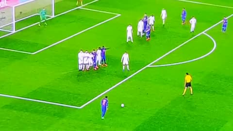 Neymar Amazing Free Kick Goal vs Paris