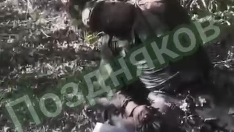 ⚠️🔞 NAZIwarCRIMES - Khokhly was bathed, and then strangled a captured Russian soldier