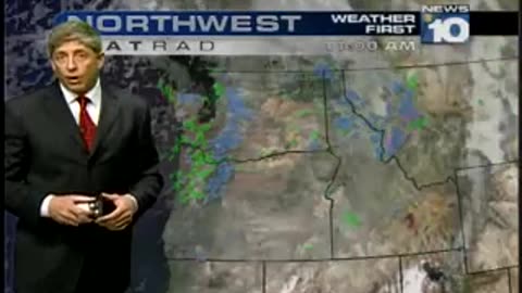Ex-military meteorologist acknowledges that they are spraying chemtrails live on main stream media.