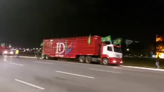 Brazilian truckers join the freedom drive