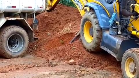 Excavator Caterpillar 6015B Caterpillar Dumpers#caterpillar#excavator#wheelloader#truck (55)