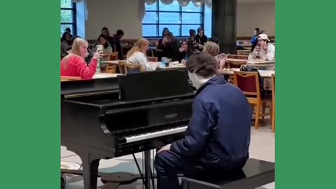 micheal myers plays piano