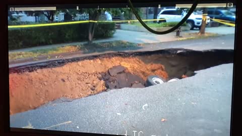 Massive sinkhole in the Bronx, NYC swallows an entire van