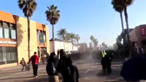 Antifa and BLM clash with police outside of San Diego