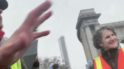 Ceasefire Protester In Blockade Of Manhattan Bridge Talks 'Occupation,' Journalist Shuts Him Down