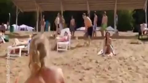 funny video at the beach