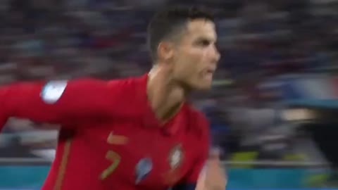 Cristiano Ronaldo 108 th international goal_ penalty goal against france in Euro2020_