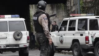 Combates entre bandas criminales y Policía en Caracas [Video]