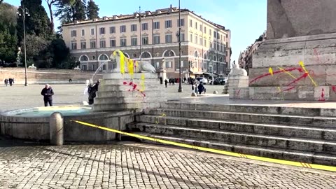 Animal rights activists deface Rome's iconic fountain
