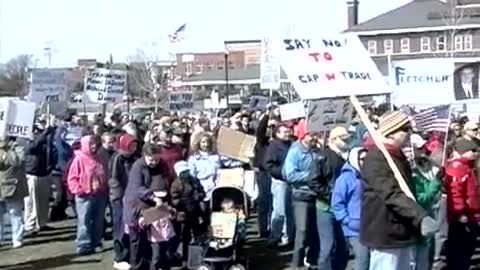 Green Bay TEA PARTY 2nd Annual outdoor rally at Leicht Park - Green Bay Wisconsin.