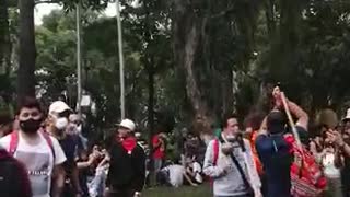 Concentración en el parque San Pío