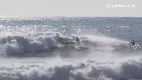 Surfer gets wiped out by big wave