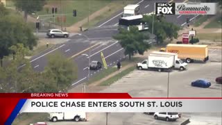 🚨High Speed 🚔🚘Police Pursuit Turns Into 👮‍♂️👨🏿Manhunt In St. Louis