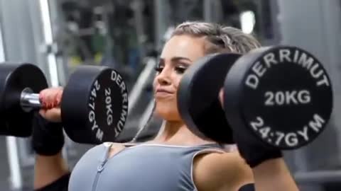 Gym Girl 💪 Wight lifting 🔥
