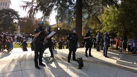 Proud Boys VS ANTIFA Brawl at The Stop The Steal Rally in Sacramento