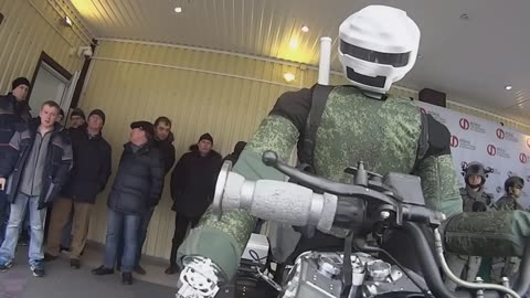 Russia Unveiled its First Robot Army That will CONFRONT the US