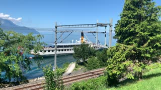 Le bateau dans le lac Léman