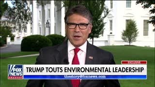 Rick Perry pushes back on Trump criticism