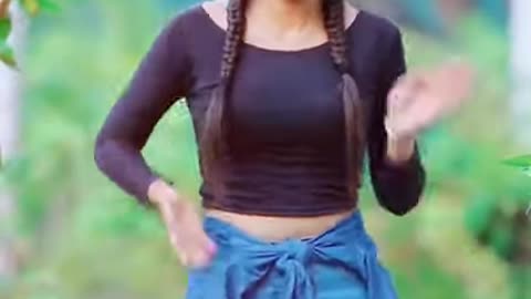 Sri lankan girl dance