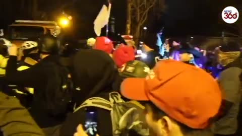 Trump supporters confront police in DC, attempt to reach rival protesters