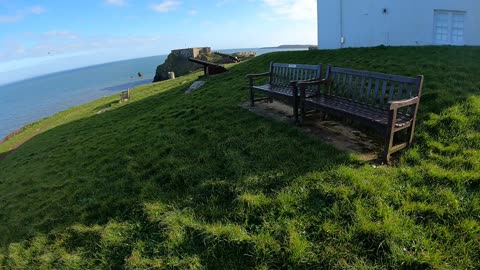 Walking up to Princ Albert statue. Tenby speedlapse. GoPro