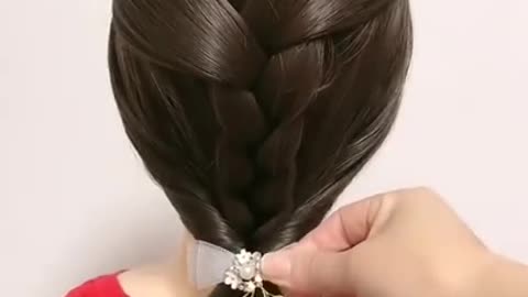 1 Minute Cute Ponytail and Braid Hairstyle for Girls