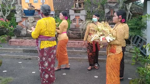 Traditional Balinese wedding ceremony