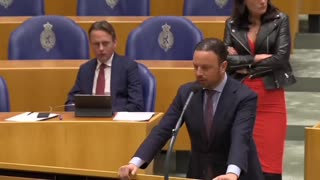 Omtzigt SLOOPT VALSE D66'er! 'Dit is een BELEDIGING!'