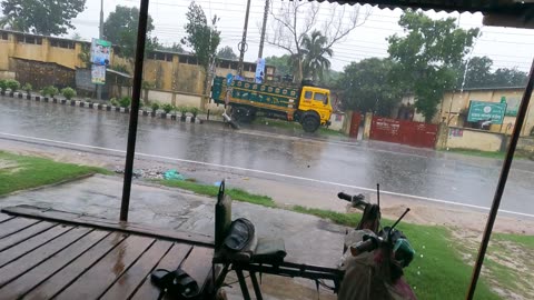 Rain | Travel break due to rain on