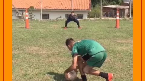 Chutando a bola com dificuldade