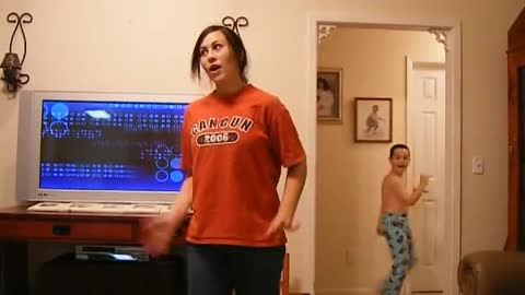 Smack that- ORIGINAL! (Little brother video bombs sister)