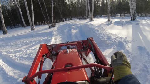 SNOWDAY TRACTORTIME