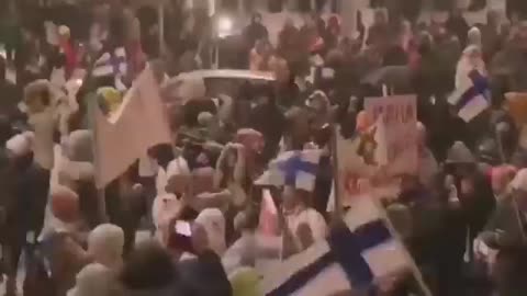 Freedom convoy arrives outside the Parliament of Finland in Helsinki