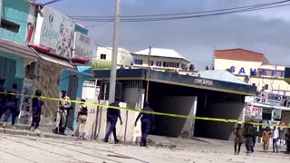 At least 12 killed in Somalia hotel siege