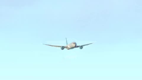 Air Tanzania landing
