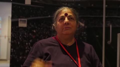 Vandana Shiva Calls War On Bill Gates Valhalla Movement Network