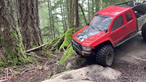 R.C.Trail Crawl-Eps13. Axial Scx6 on Mount Tzouhalem. Epic Views.