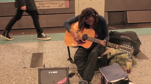 Best Chicago Street Performer/ Subway artist