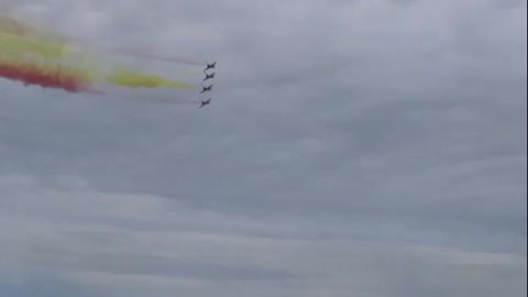 More than 30 planes wowed the audience with breathtaking aerobatics at the Changchun