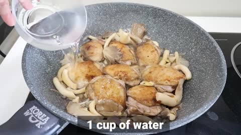 CHICKEN COOKED IN COCONUT MILK